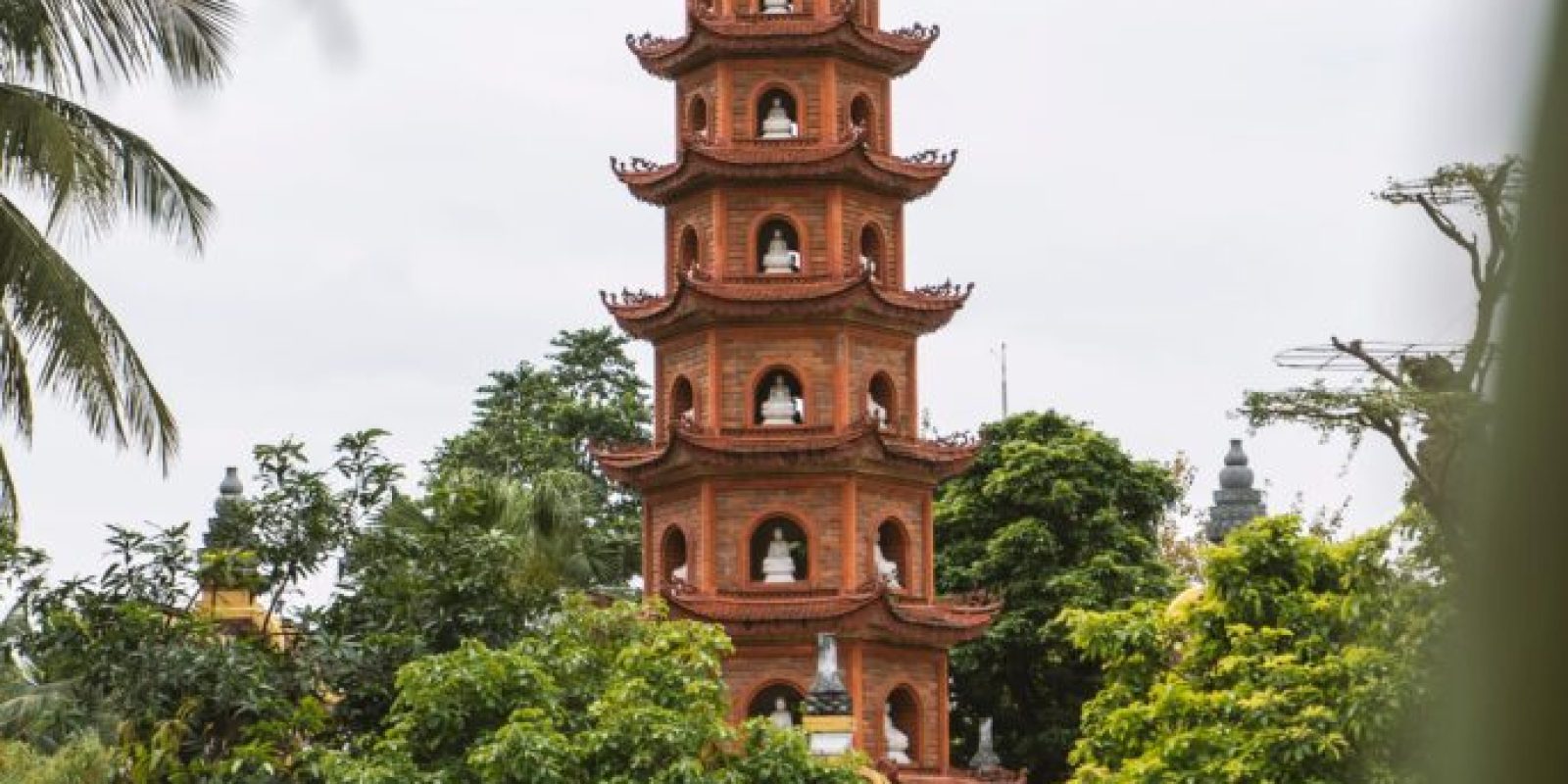 VIETNAM-2-684x1024